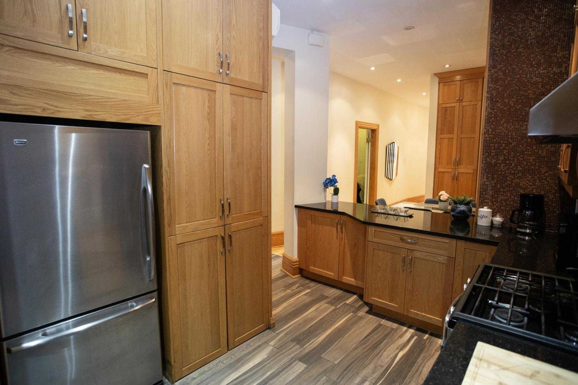Spacious Downtown Montreal Apartment, 4Br-2Ba,Free Wifi Экстерьер фото