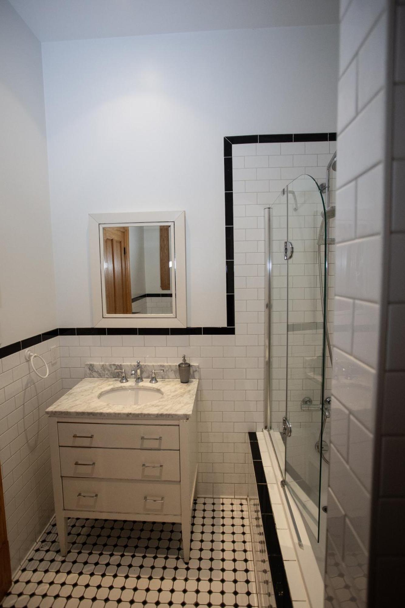 Spacious Downtown Montreal Apartment, 4Br-2Ba,Free Wifi Экстерьер фото